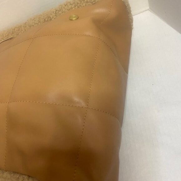 Jill & Ally Quilted Faux Shearling Trim Tote - Picture 7 of 9